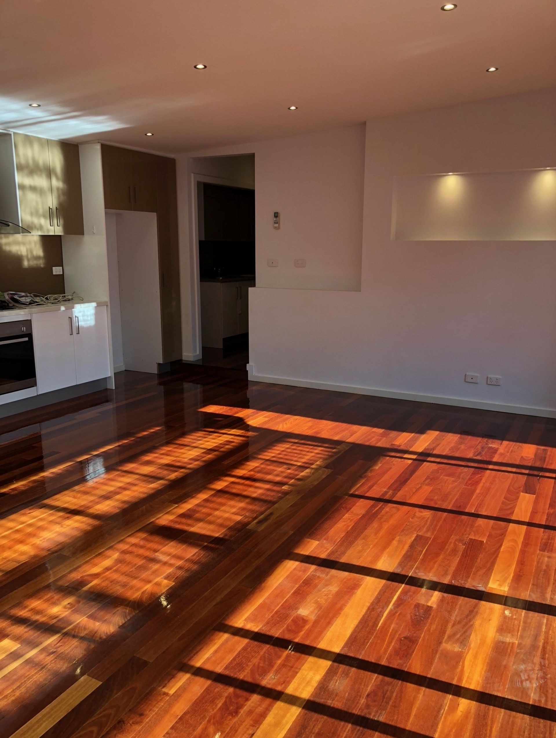 Stylish 2 Bedroom + Study!