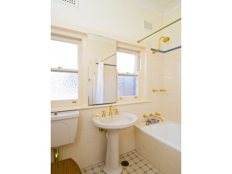 10/100 Kurraba Road NEUTRAL BAY NSW, Bay - Thumbnail 8