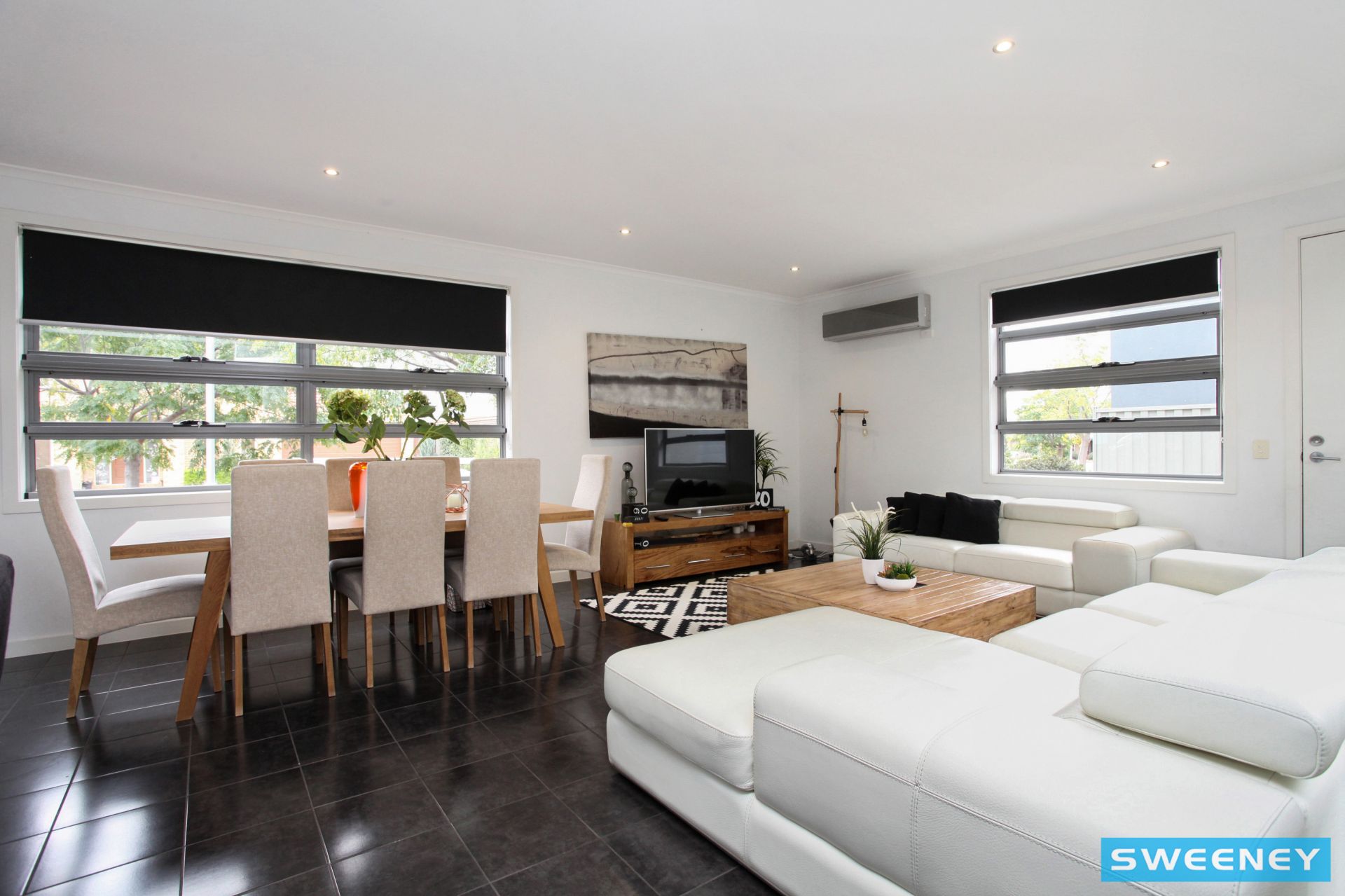 17A Viewbank Walk, Caroline Springs - Thumbnail 3