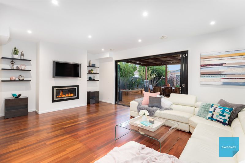 13 Pro Hart Way, Caroline Springs - Thumbnail 7