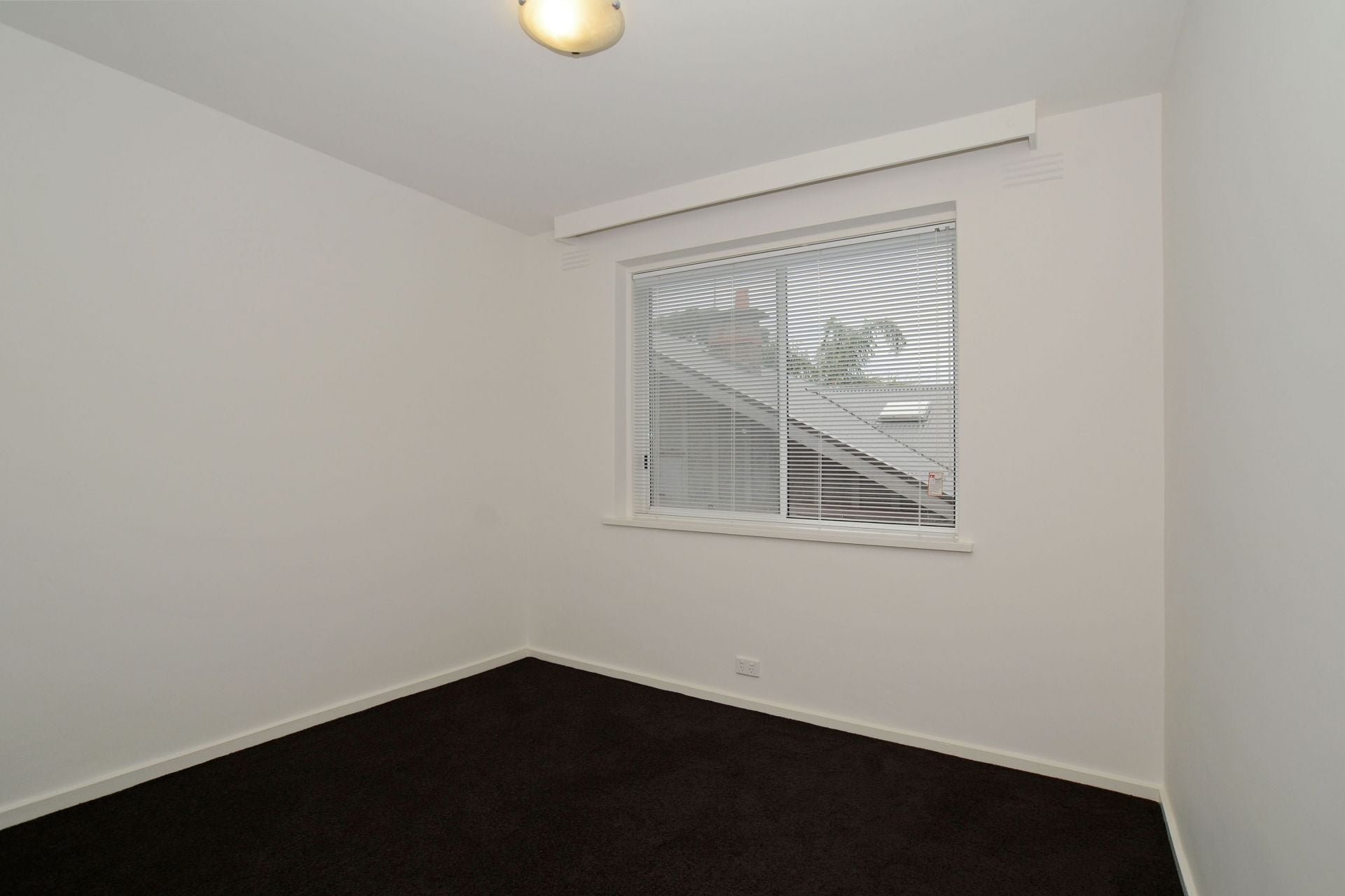 Renovated Bight Apartment
