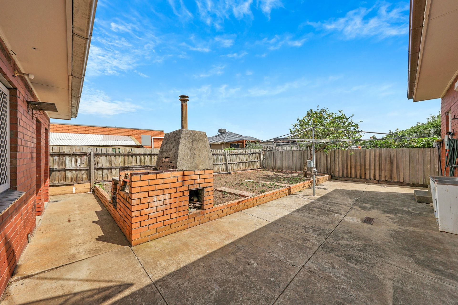 A Family Favorite – With Rumpus Room -

Auction This Saturday @ 2pm