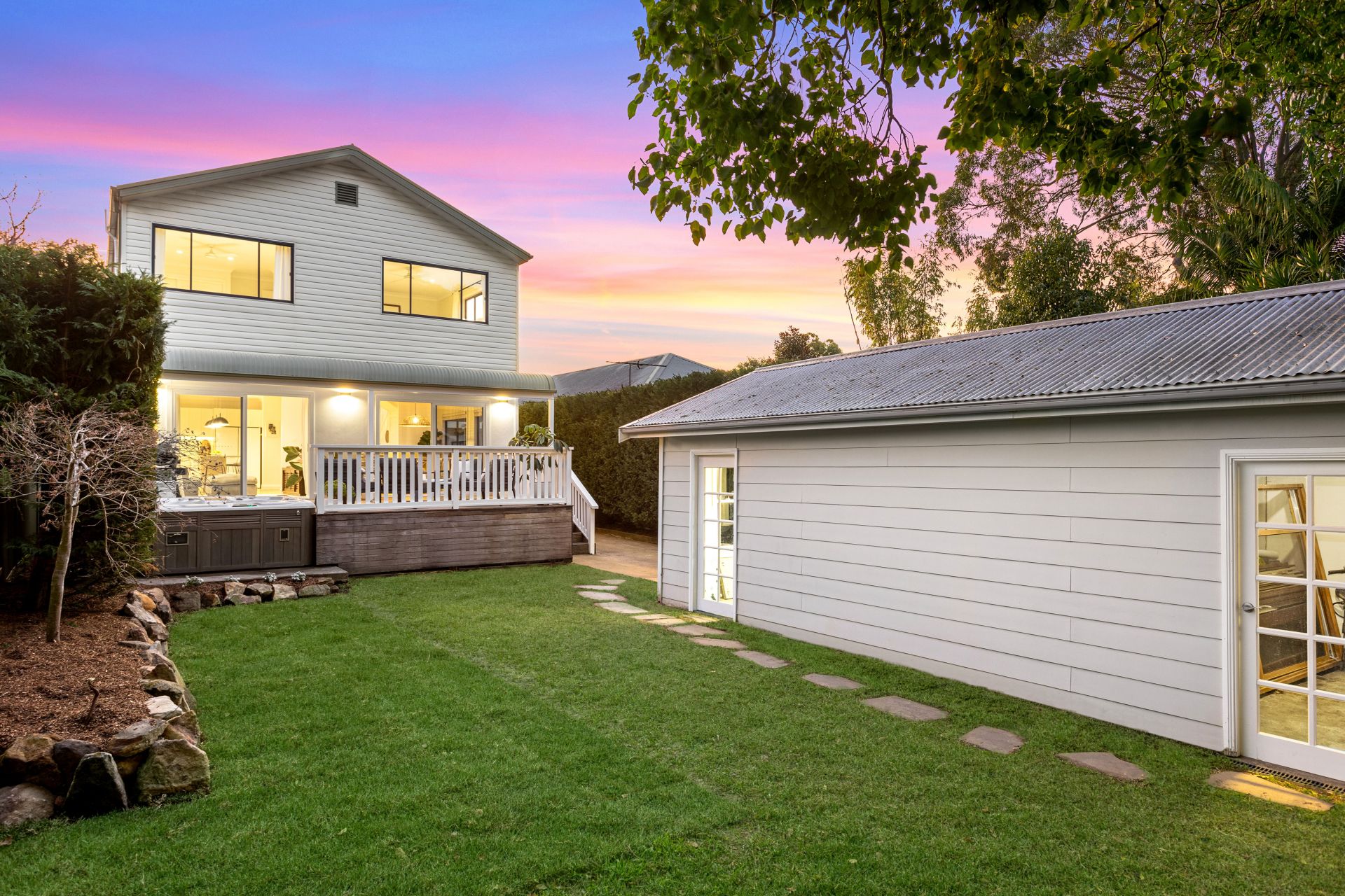18 Chamberlain Avenue, Caringbah, Caringbah - Thumbnail 7