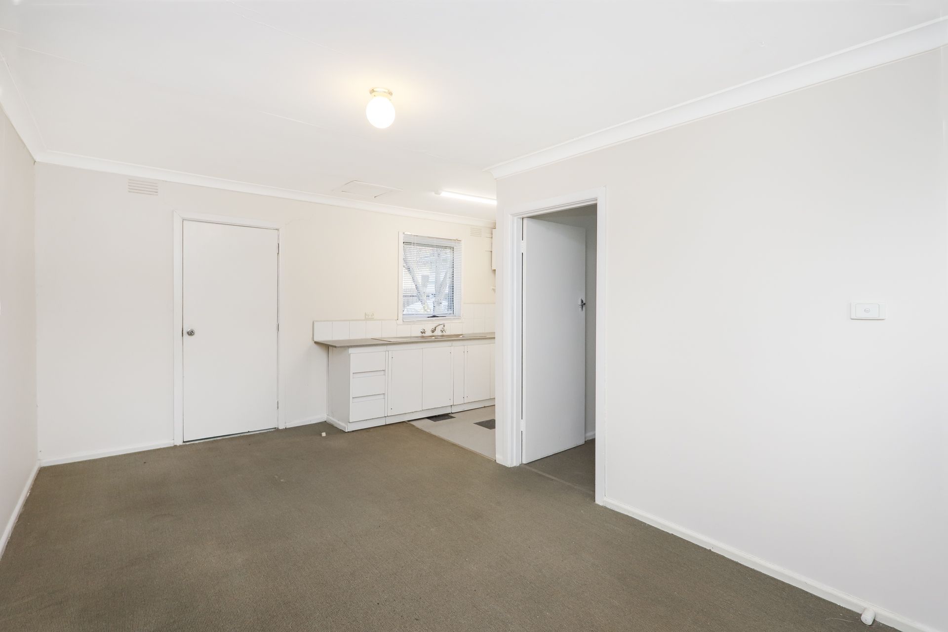 4/100 Johnston Street Newport VIC, Newport - Thumbnail 4