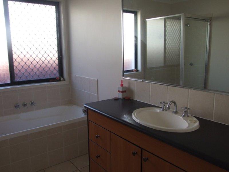 51 Mahogany Drive PELICAN WATERS QLD, Pelican Waters - Thumbnail 7