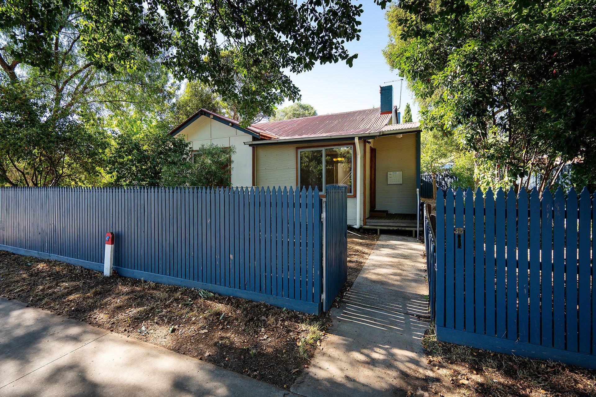 35 Johnstone Street, Castlemaine - Thumbnail 2