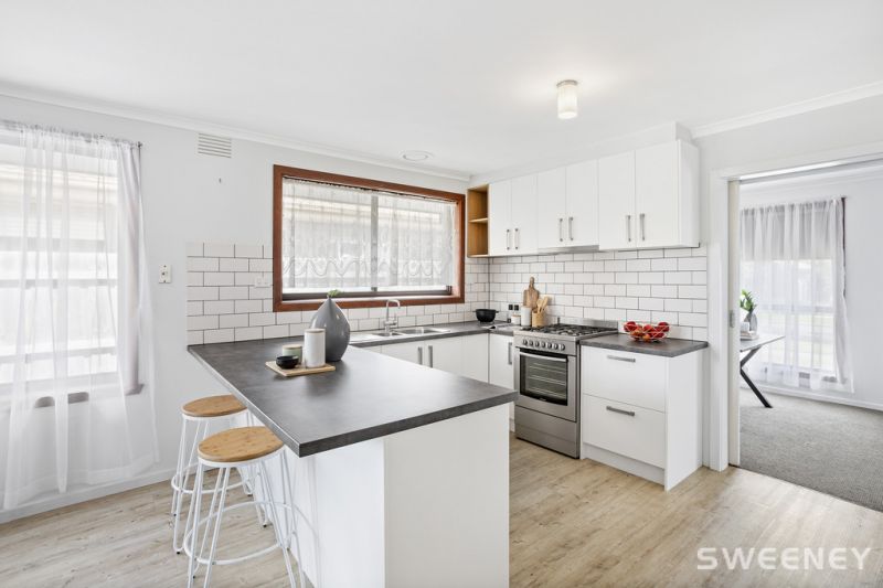 9 Trickey Court, Altona Meadows - Thumbnail 5