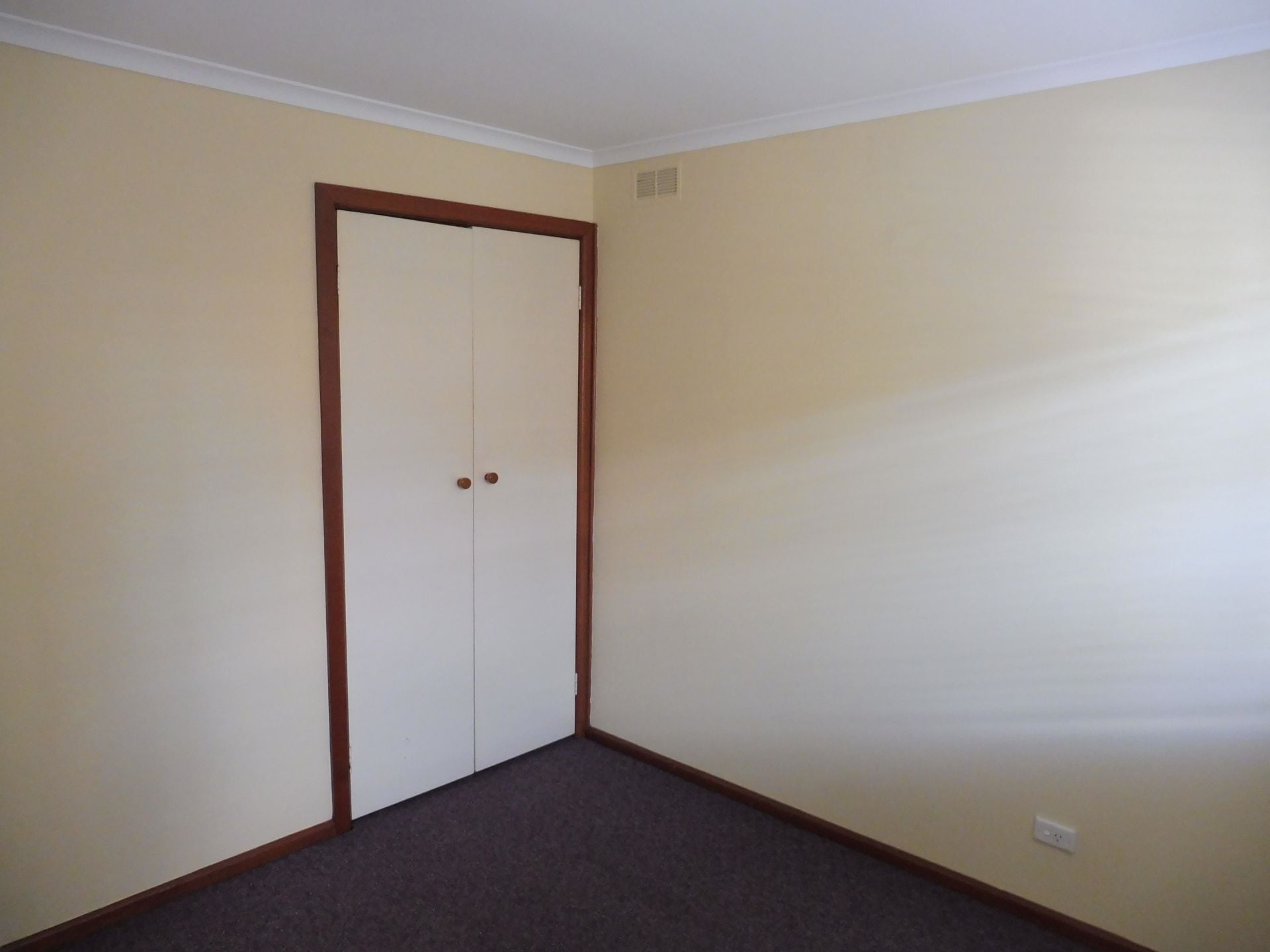 2 BEDROOM UNIT!