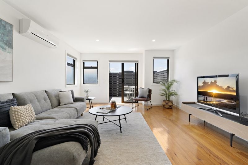 4/10 Domain Drive, Hillside