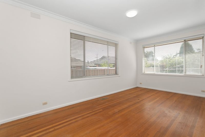90 Spring Street, Thomastown