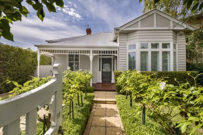 8 Hector Street, Brighton