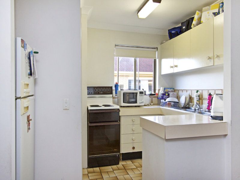 8/44 Coolangatta Road, KIRRA, Kirra - Thumbnail 4