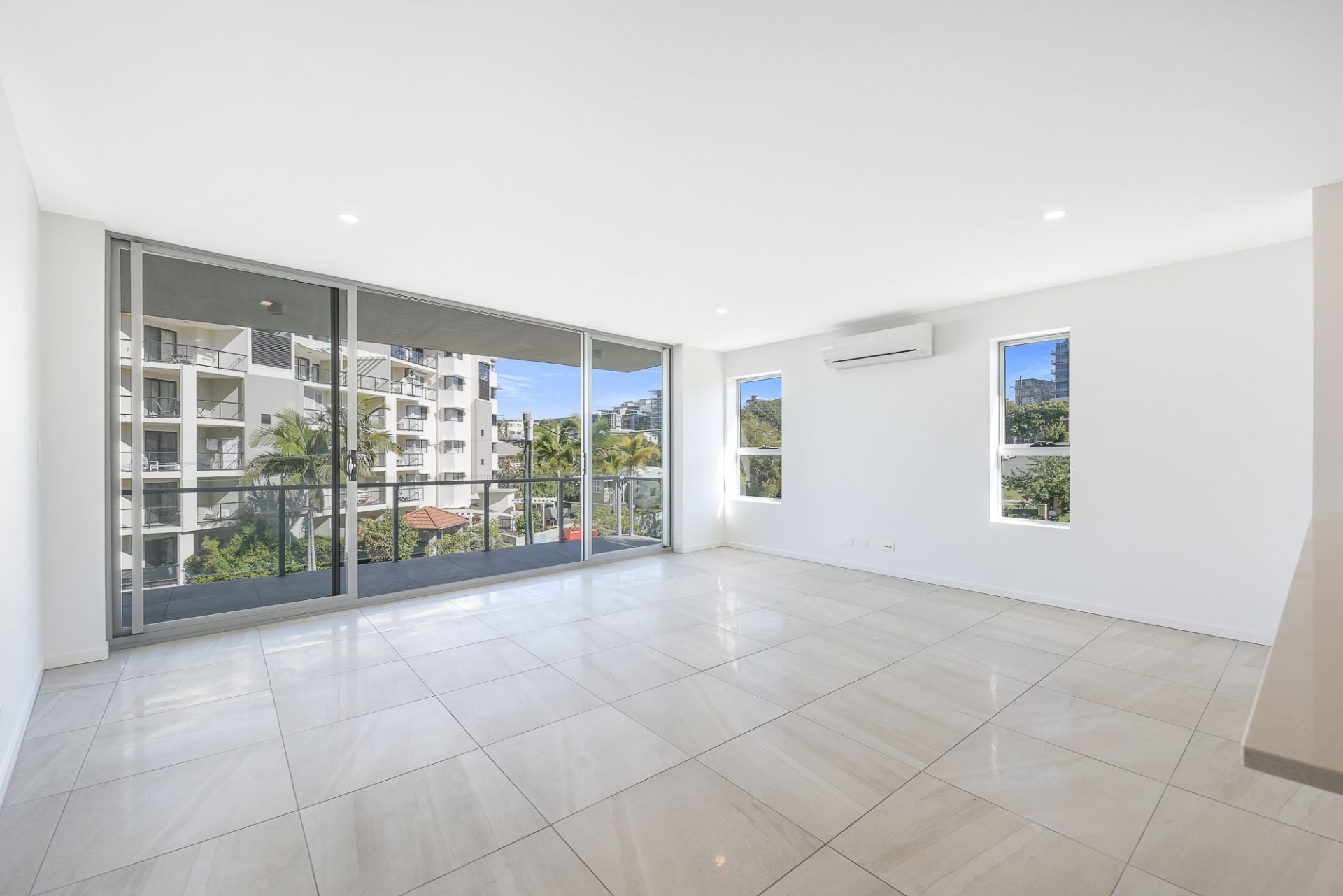 4/15 Saltair Street Kings Beach QLD, Kings Beach - Thumbnail 8