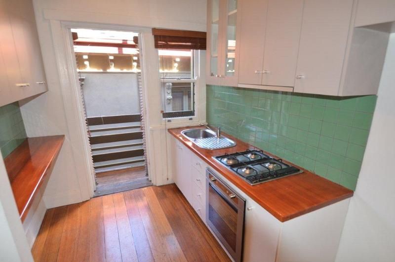 8/39 Acland Street, St Kilda - Thumbnail 5