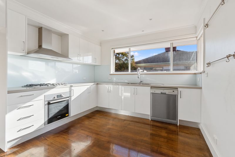 84 Darebin Boulevard, Reservoir