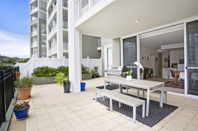 Stylish courtyard retreat in the prestige Lighthouse Hill