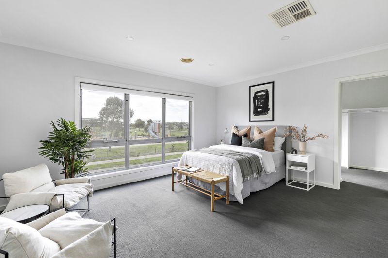 105 Orbis Avenue, Fraser Rise - Thumbnail 8