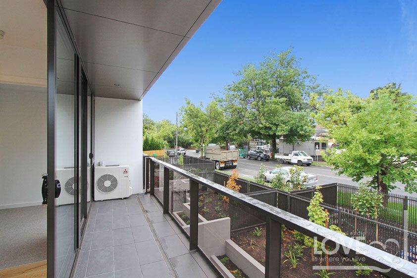 CONVENIENCE AND LIFESTYLE RIGHT OUTSIDE YOUR DOOR