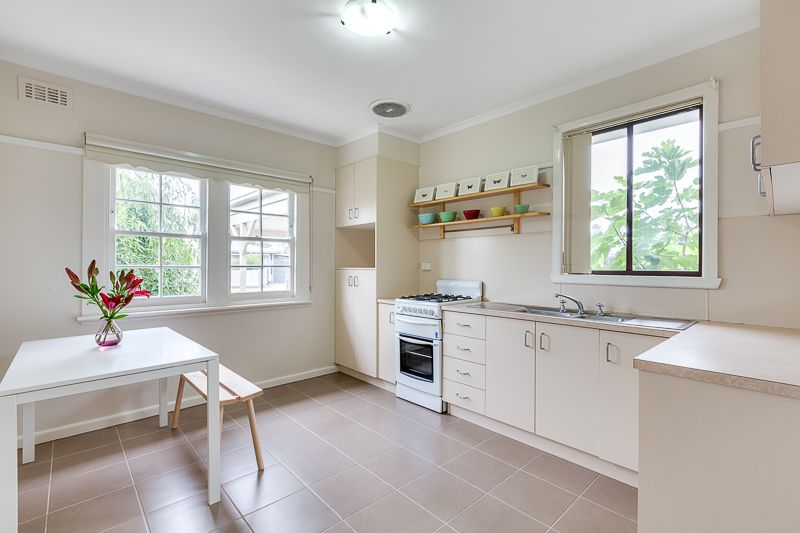 32 McFarland Street, Bacchus Marsh - Thumbnail 7
