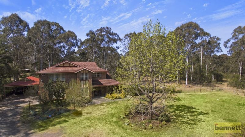 677 Londonderry Road, Londonderry - Thumbnail 3