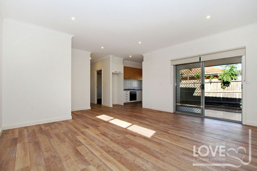 LOOKING FOR A GREAT TENANT!