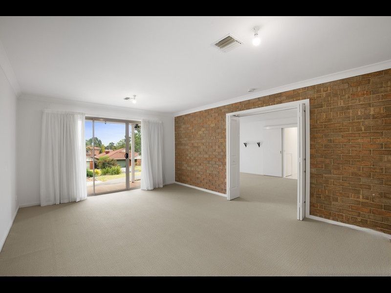 9 Hickey Court, Mill Park - Thumbnail 4