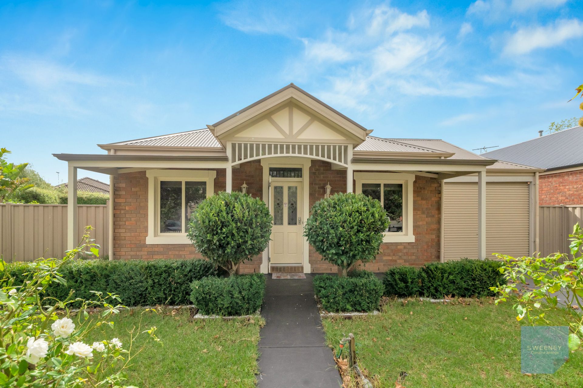 24 Cobaw Circuit, Caroline Springs - Thumbnail 2