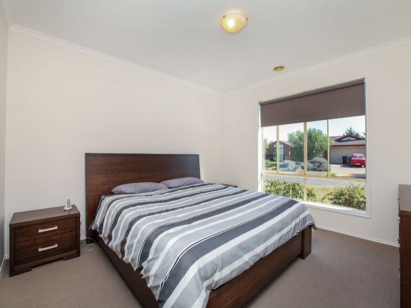 20 Northampton Crescent, Caroline Springs - Thumbnail 7