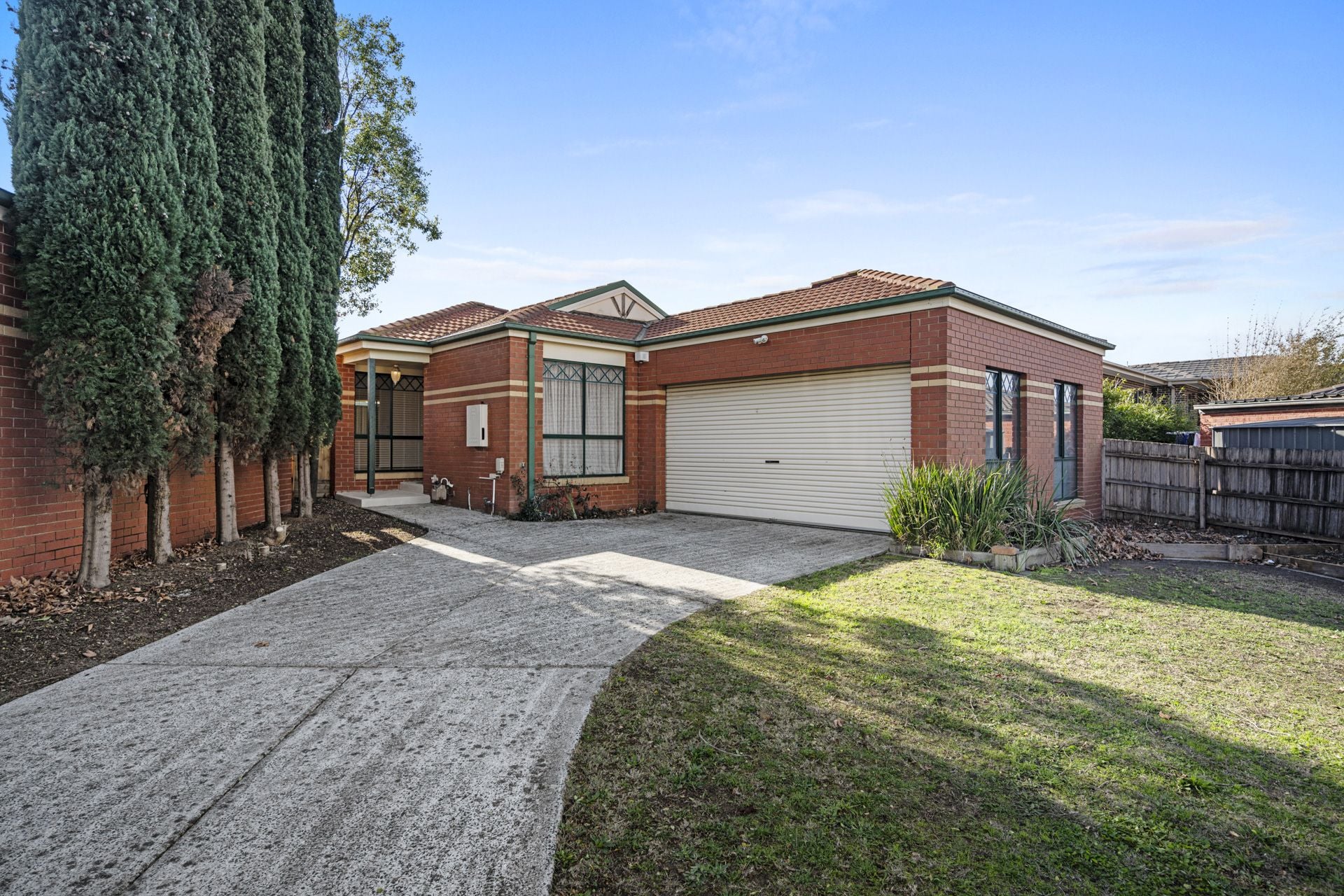 MODERN COMFORT IN A PRIME LOCATION