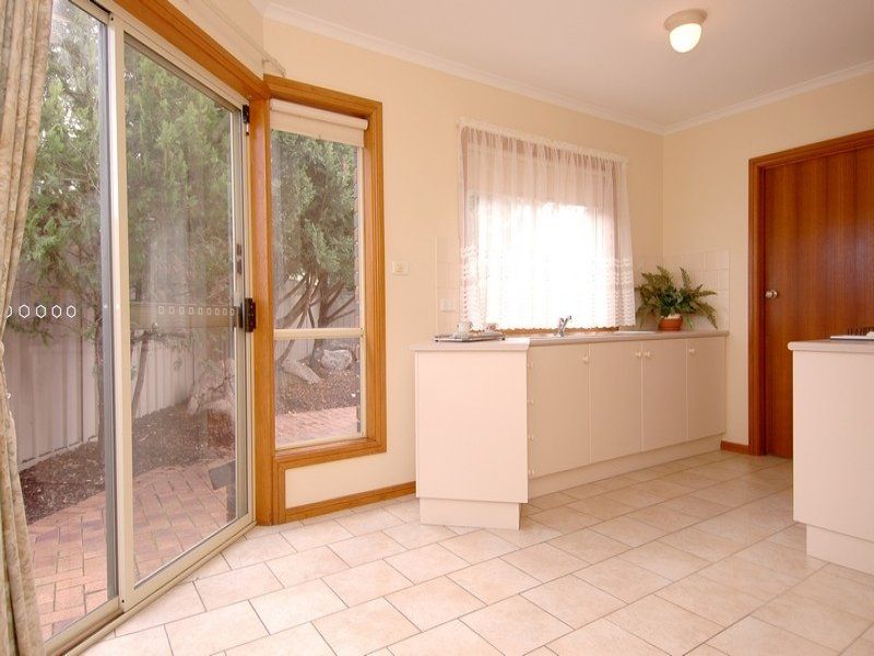 1/1 MARTHA STREET Paradise 5075