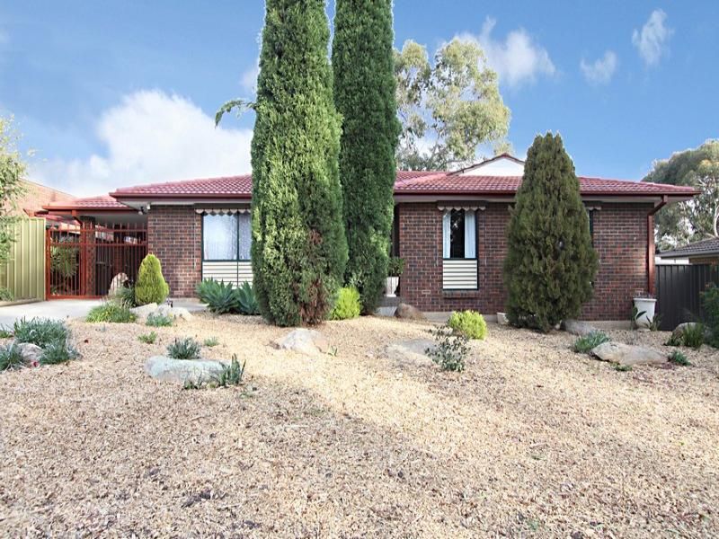 3 Flinders Ave Fairview Park 5126