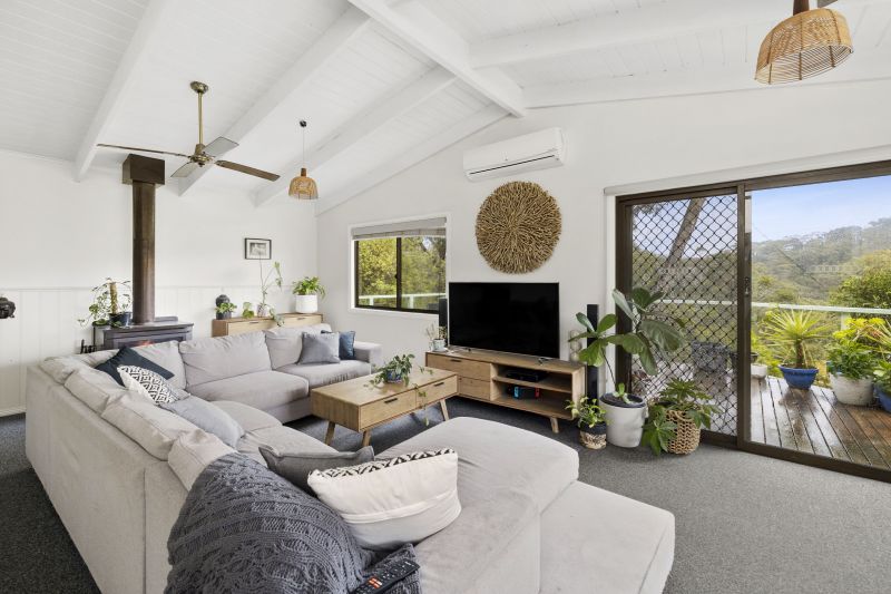 12 Fletcher Street, Lorne, VIC, Lorne - Thumbnail 2