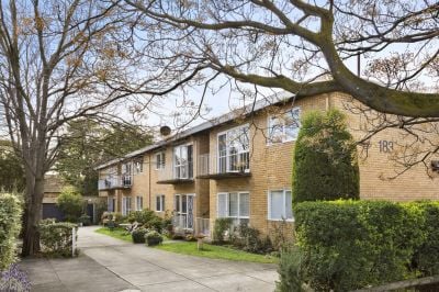 4/183 Riversdale Road, Hawthorn