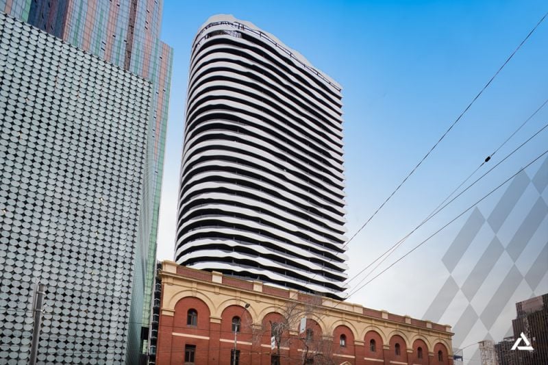 2203/555 Swanston Street Carlton