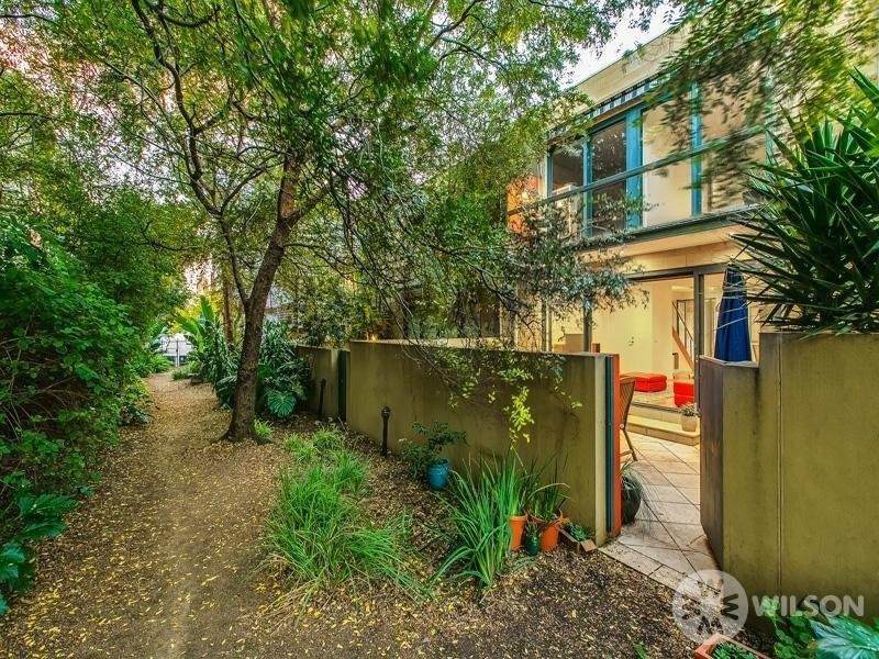 5 Neptune Place, St Kilda