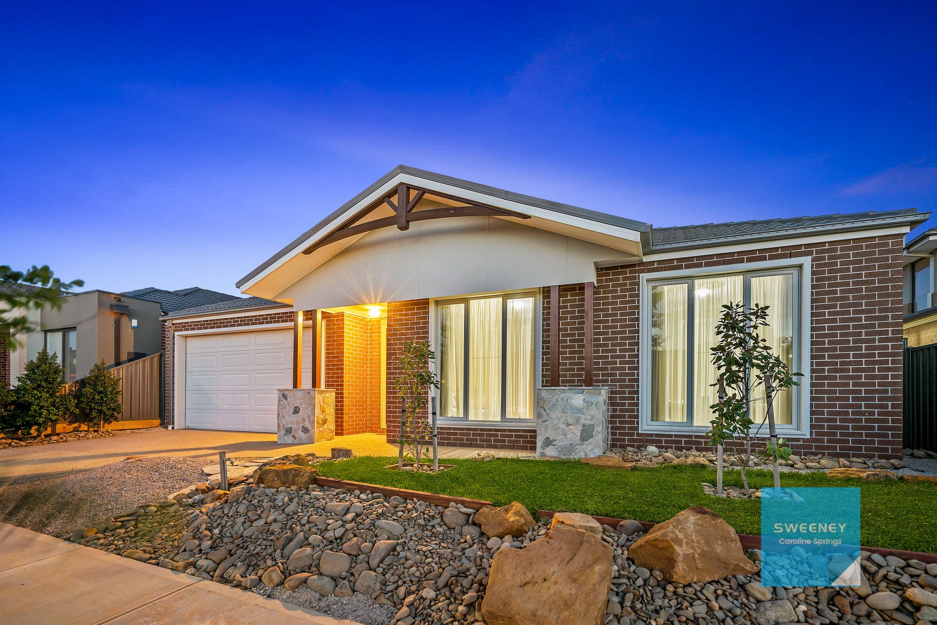 10 Infinity Drive, Fraser Rise - Thumbnail 2