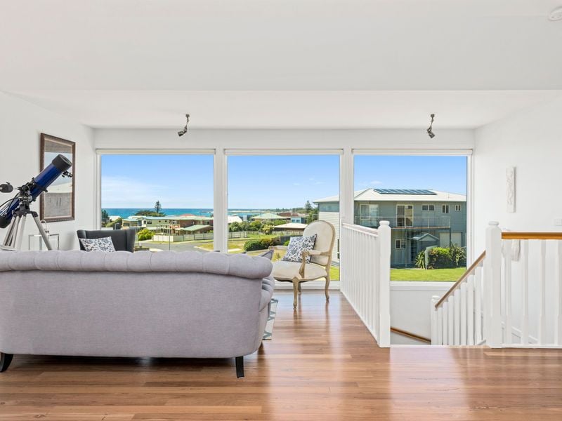 1 Nigel Court, Apollo Bay - Thumbnail 4