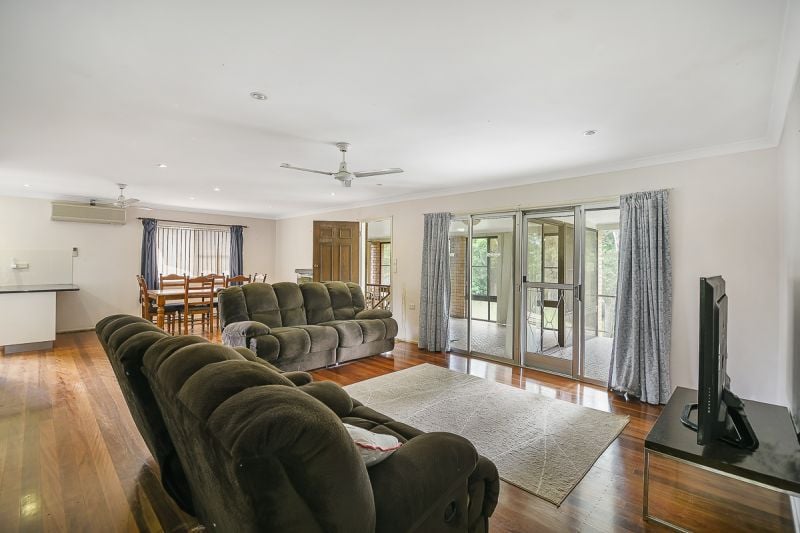 4 Karen Place Nambour QLD, Nambour - Thumbnail 3