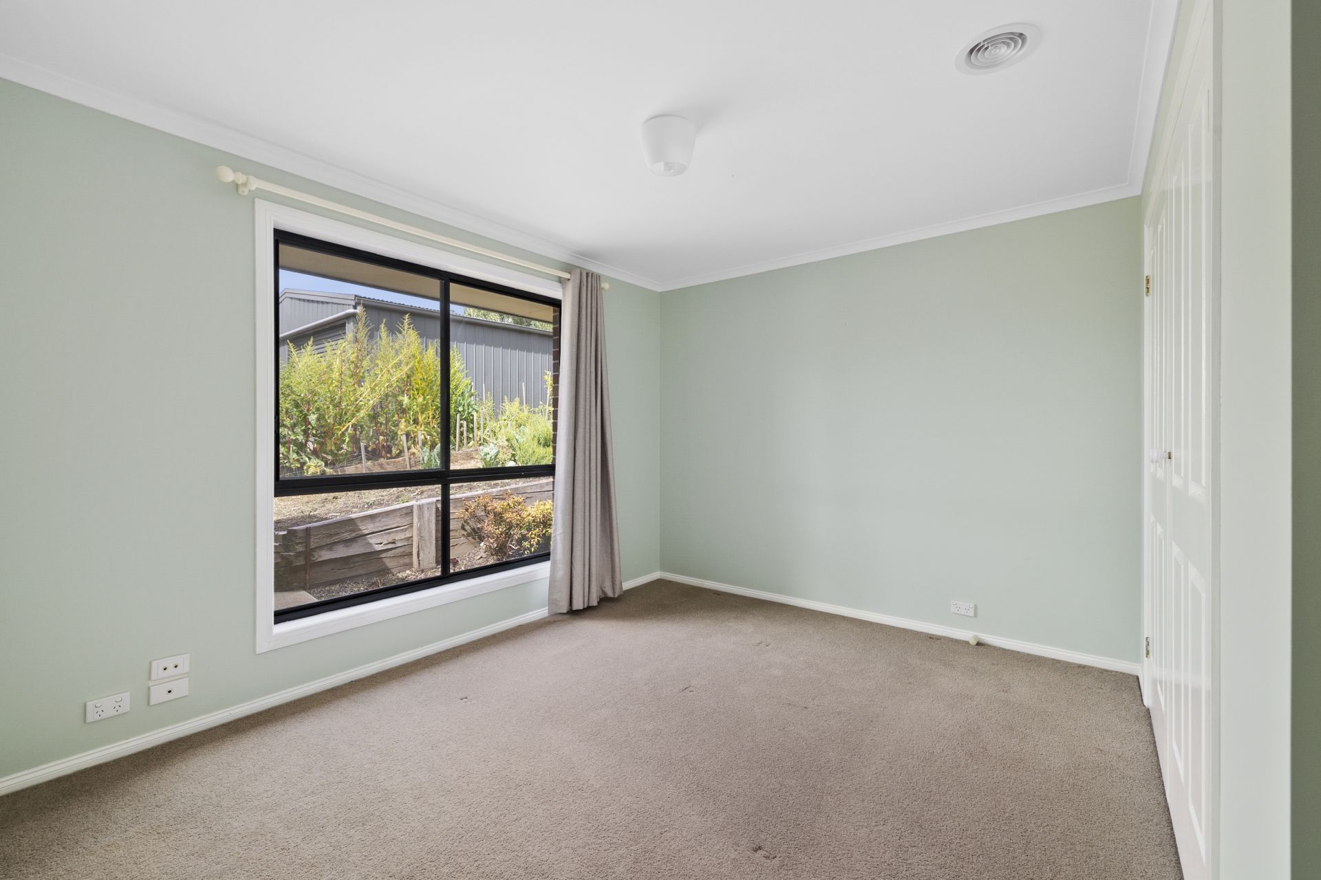 3 Altieri Place Ballarat East VIC, Ballarat East - Thumbnail 8