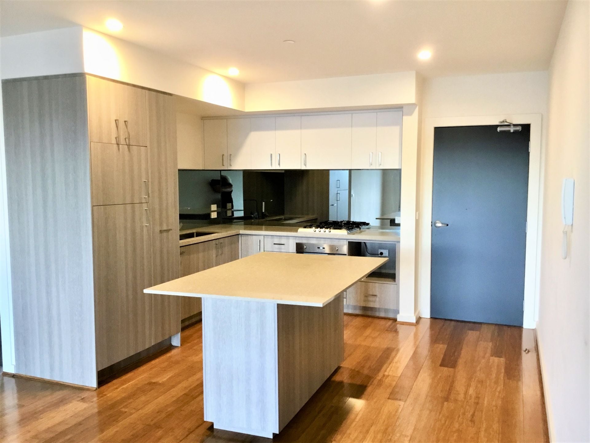 Luxury On Thornbury's Border