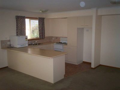 1/88 Tasman Street, DEVONPORT, Devonport - Thumbnail 4