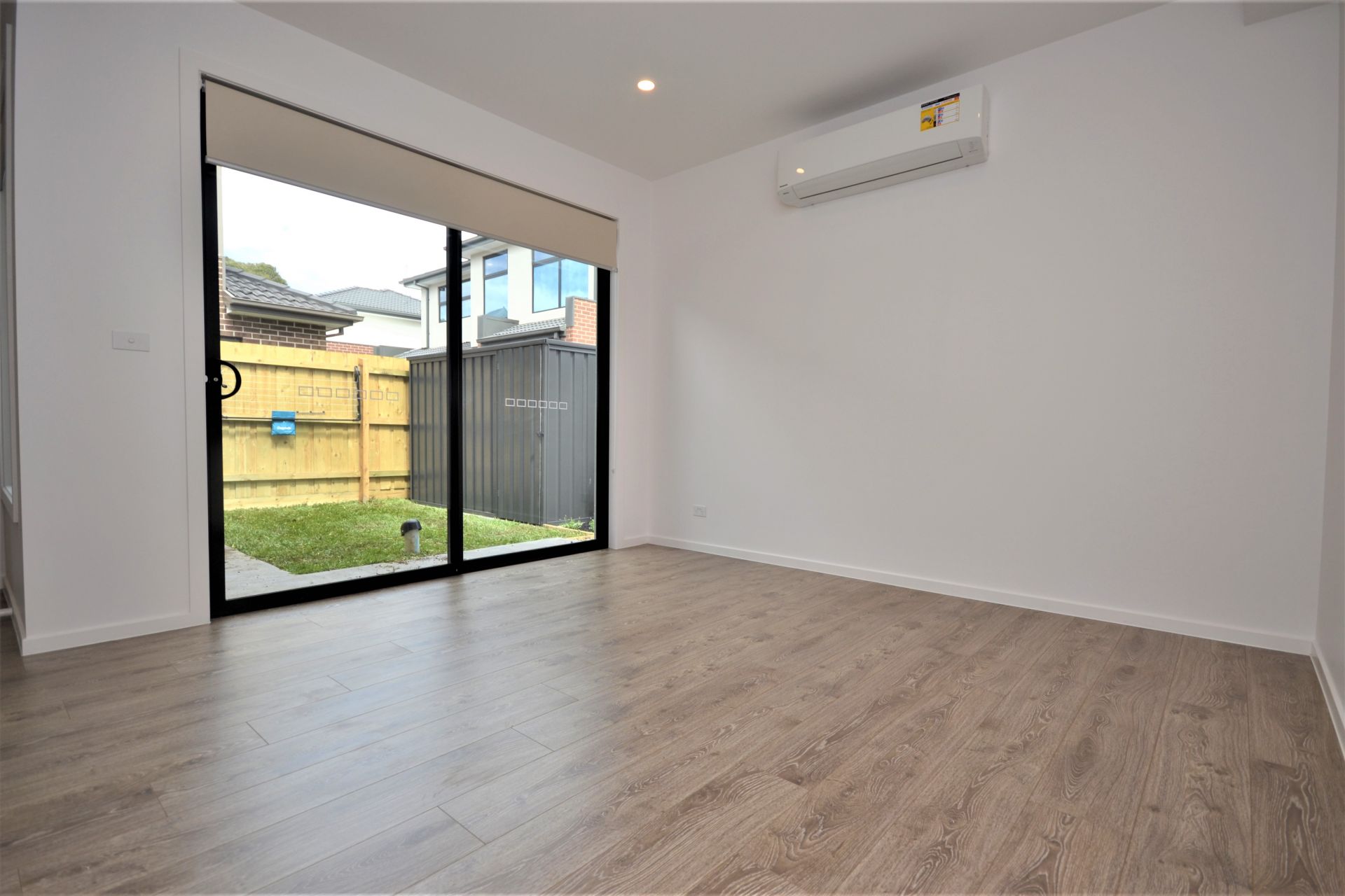AS NEW THREE BEDROOM MODERN LIVING