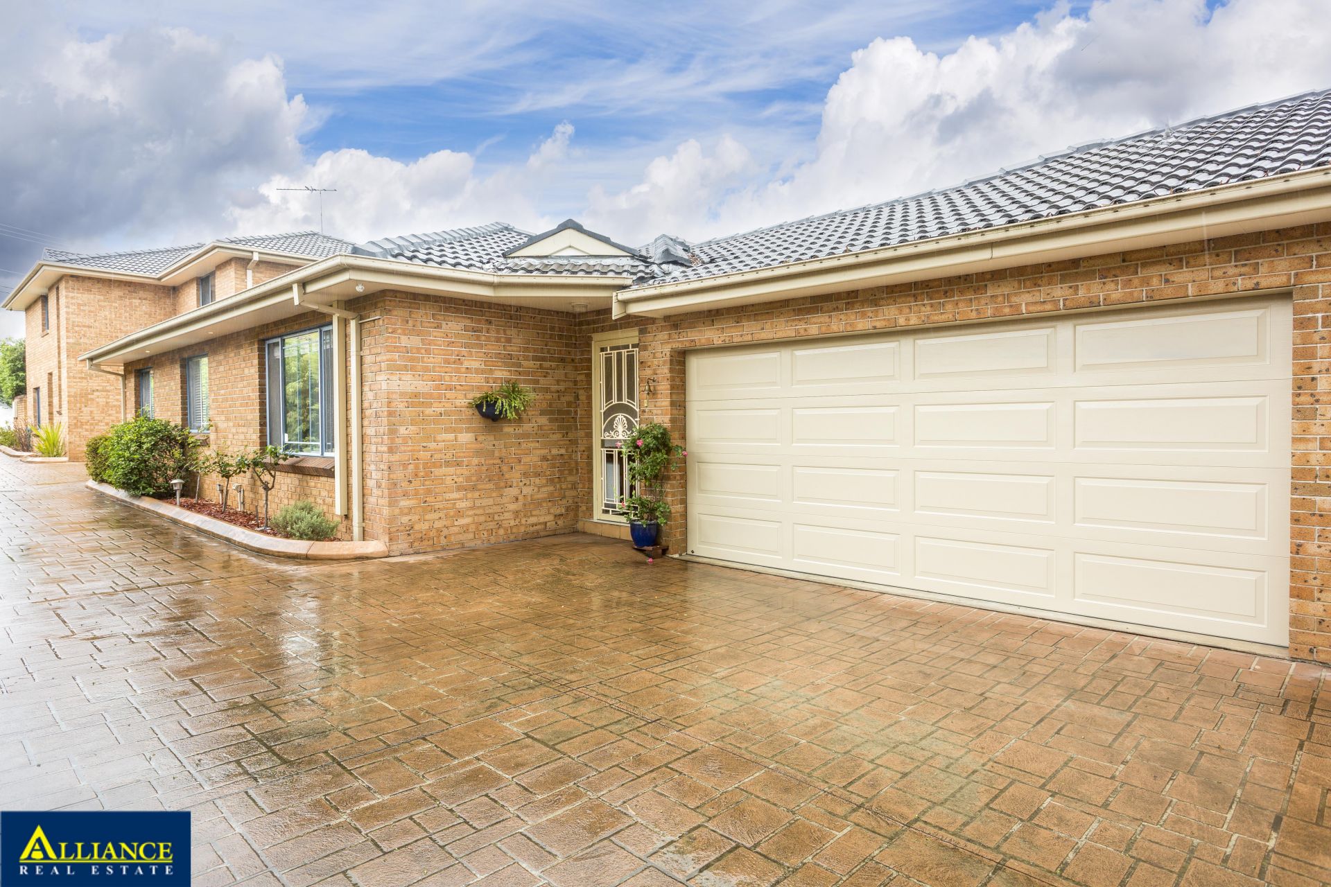2/108 Victoria Street, Revesby NSW, Revesby - Image 1