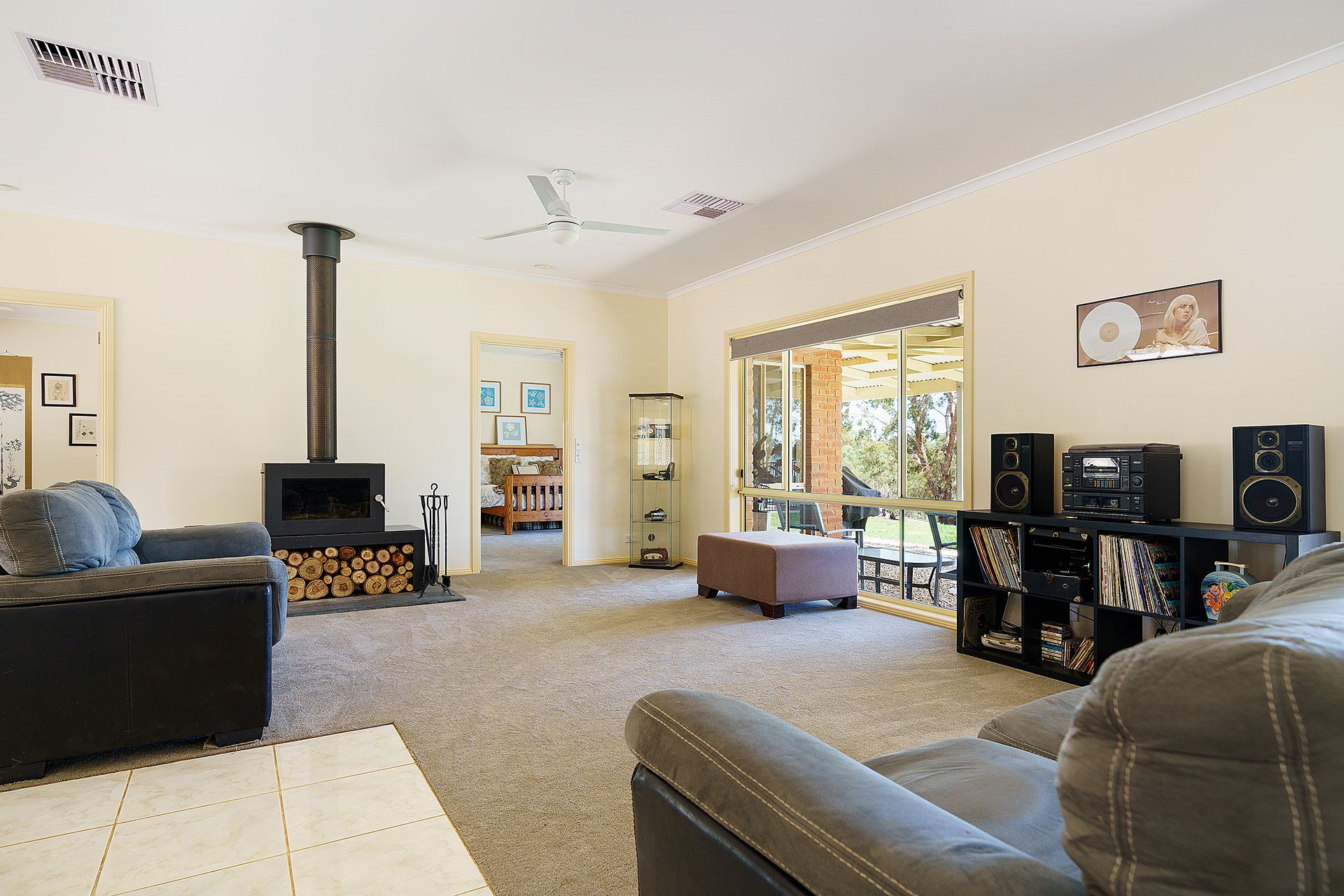 16 Ross Drive, Castlemaine - Thumbnail 5