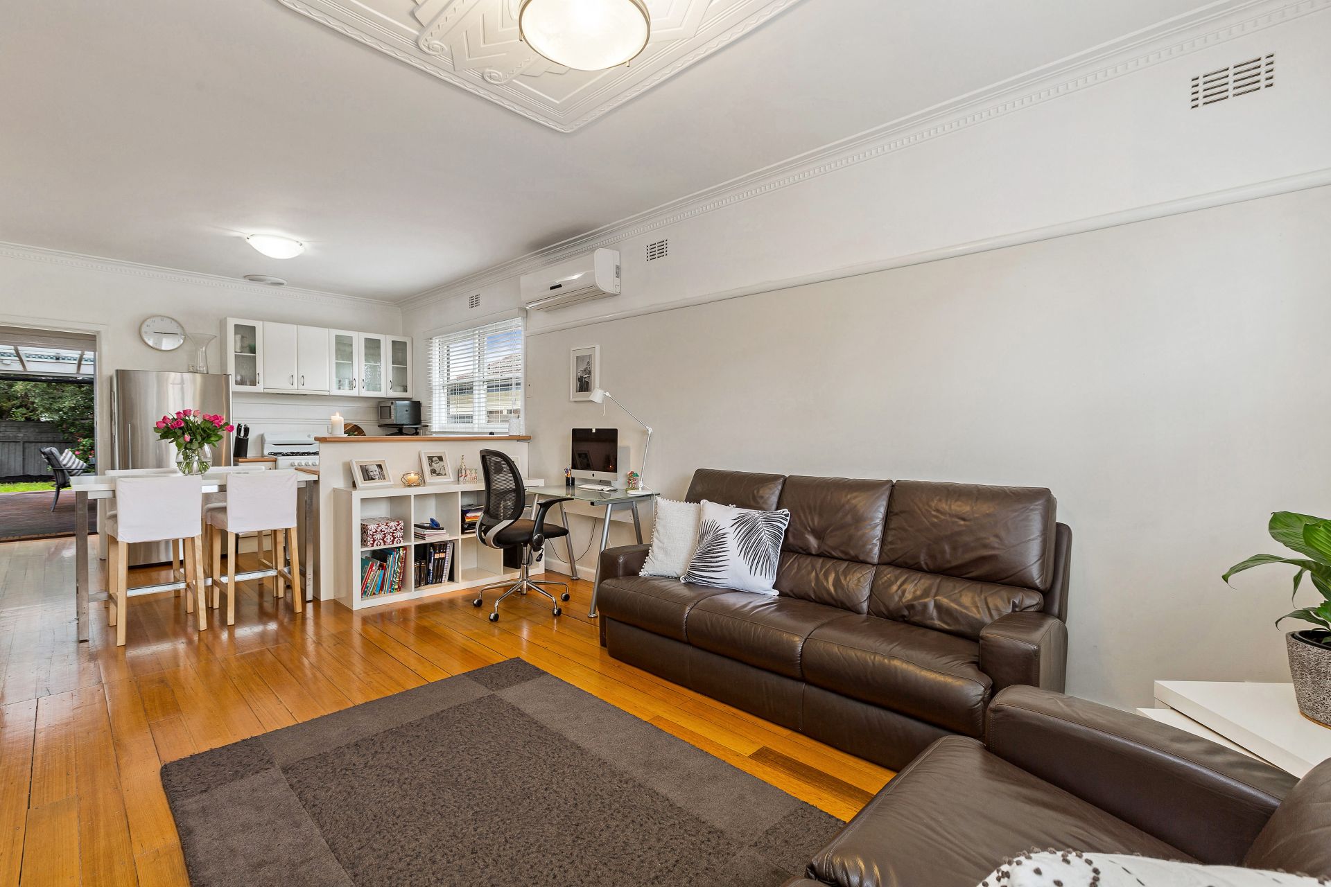 33 Bromyard Street, Yarraville - Thumbnail 3