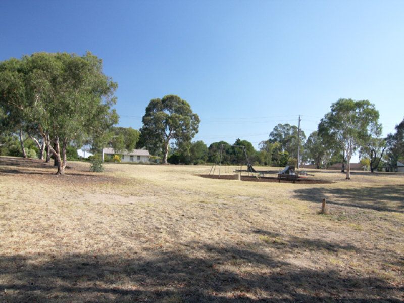 14 Burgan Place, Rivett - Thumbnail 2