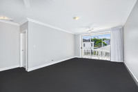 206/10 Fairwater Close, Breakfast Point