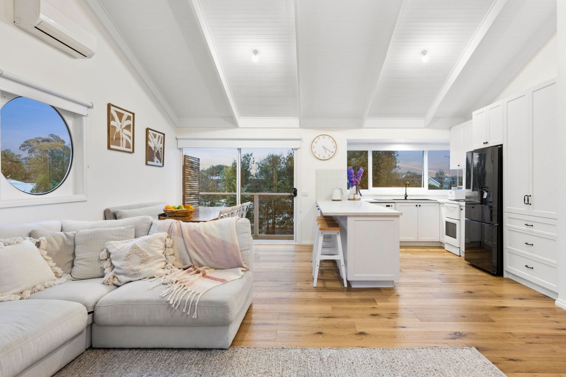 3/102 Carr Street Barwon Heads VIC, Barwon Heads - Thumbnail 2