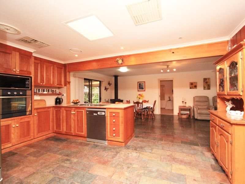 2 Winchester Avenue EPPING, Epping - Thumbnail 6