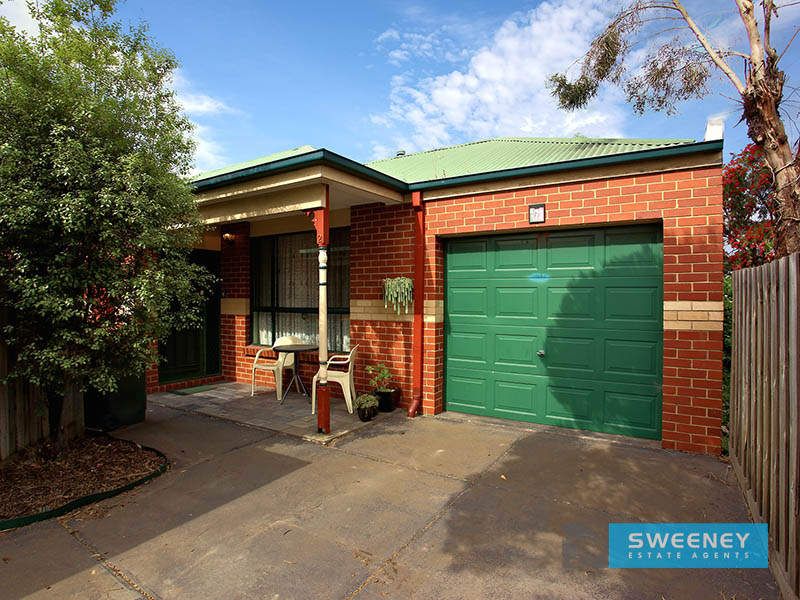 2/73 Merton Street, Altona Meadows - Thumbnail 2
